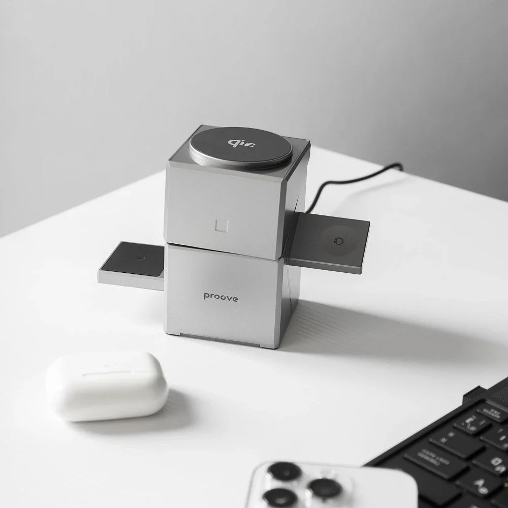 TriCharge Wireless Station